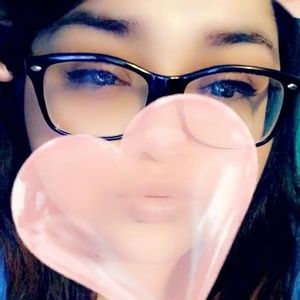 Meet your Posher, Amber